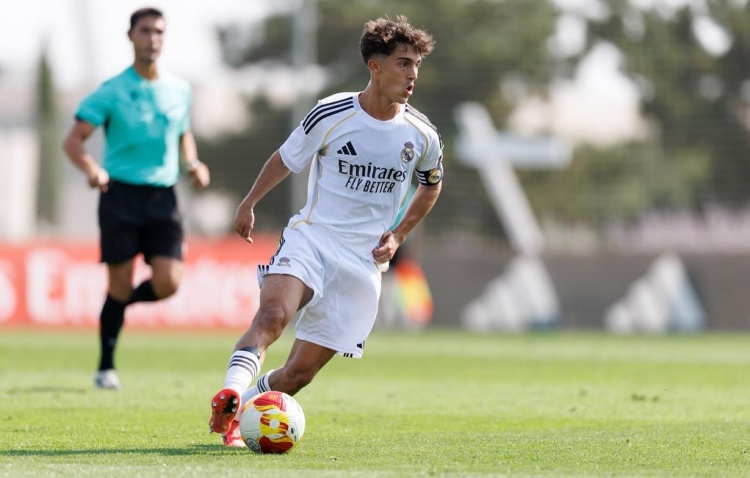 开云体育-中国官网登录入口-阿斯：莱万特有意皇马21岁小将安赫尔，皇马愿加入优先购买权放人