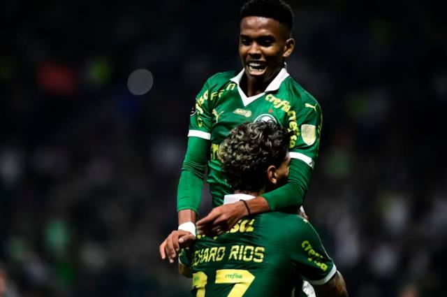 1716189199086086089.png 开云体育-中国官网登录入口-帕尔梅拉斯“小梅西” 切尔西6500万欧求购埃斯特旺