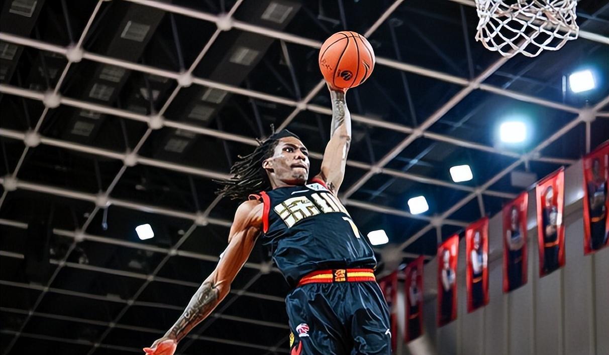 开云体育-中国官网登录入口-北京又遭爆冷吞连败！史密斯45+9+9献关键三分 周琦9+10杰曼34+6